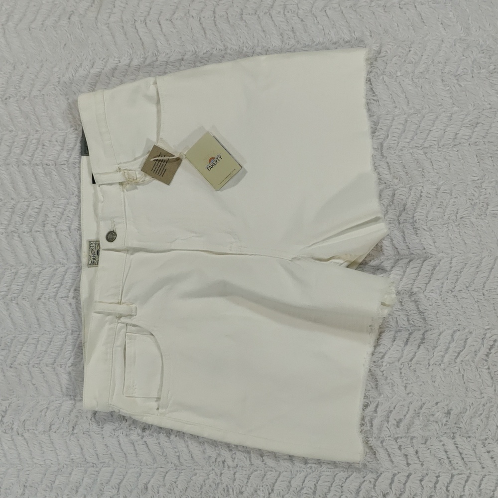 470. Faherty Organic Cotton Denim Shorts | Color: White Sand Wash - Picture 9 of 9